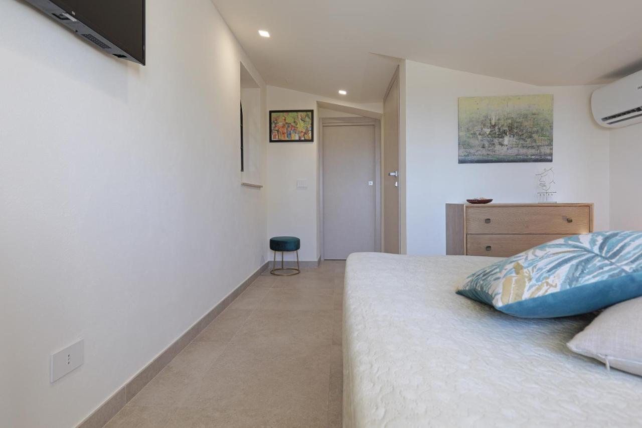 Mareli Suites San Leone Buitenkant foto